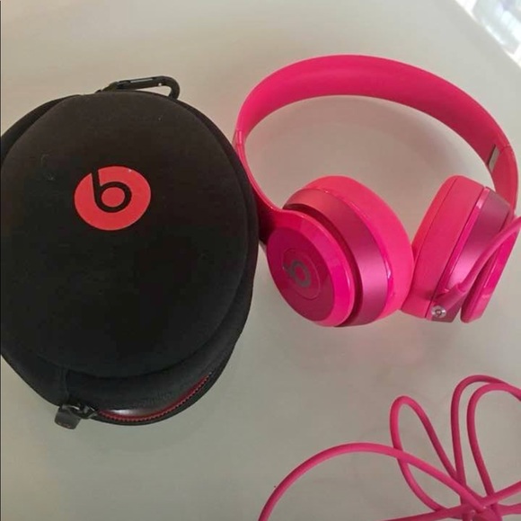 beats solo 2 by dr dre - Picture 2 of 4